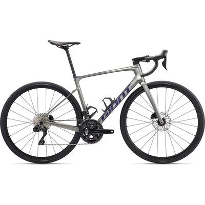 Giant Defy Advanced 1 Road Bike